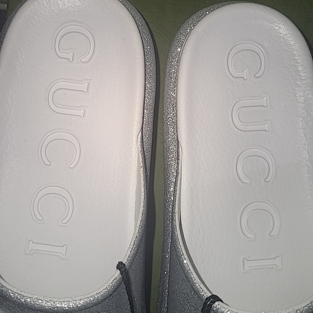 Gucci Silver Slide Sandals - Picture 2 of 4